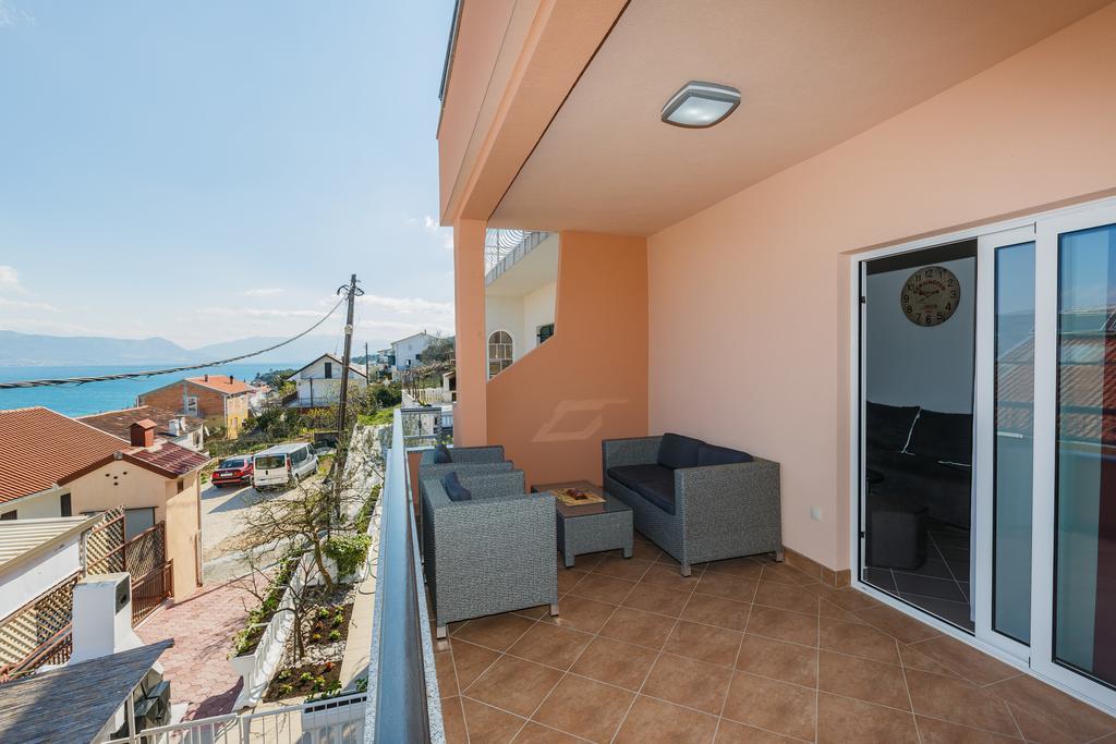 Apartments Viljac Trogir Habitación foto