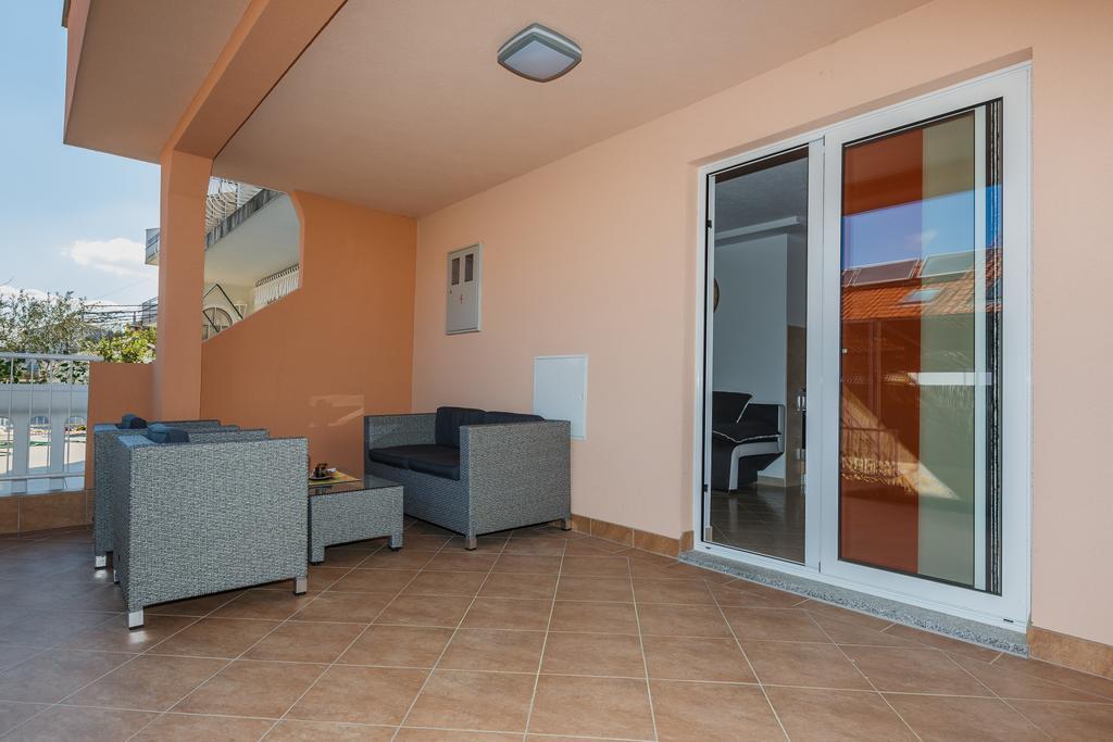 Apartments Viljac Trogir Habitación foto
